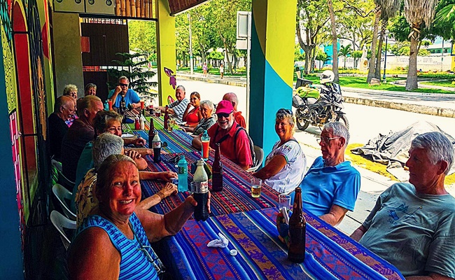 Retiring in Ecuador, Explore different cultures, lower cost of living, Higher quality of life, Ecuador natural beauty, Welcoming community, Retiree benefits and incentives, Affordable living, Ideal retirement destination.