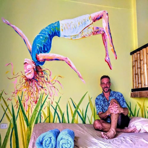 artist-coco-bongo-hostel-ecuador5